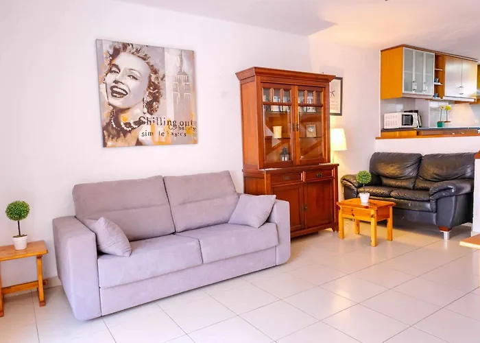 Parque Santiago 2 Villa 2 Tenerife Rental & Sales Playa de las Americas 