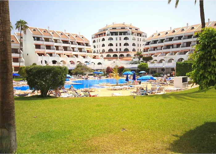 Parque Santiago 2 Villa 2 Tenerife Rental & Sales Playa de las Americas 